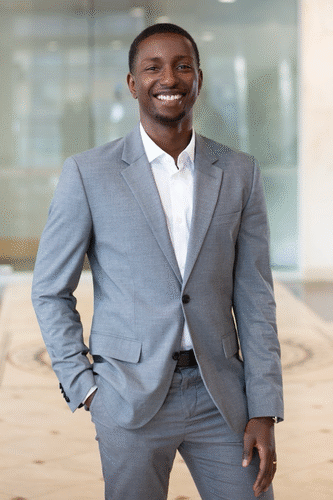 Nicolas R Nihezagire